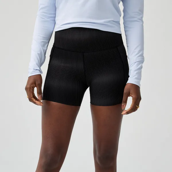 Brooks Women's Chaser 5" Short Tight Sonic Black